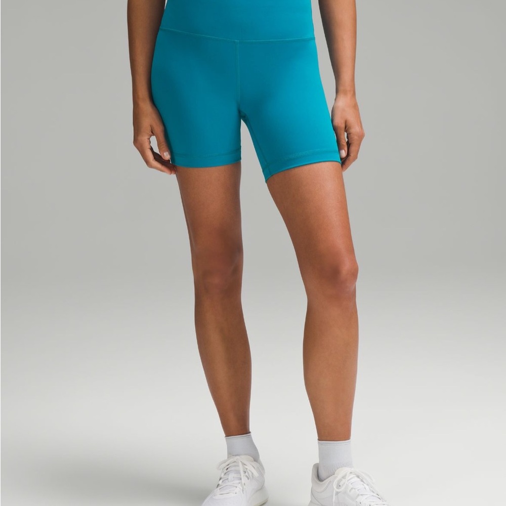 Wunder Train High Rise Short 6” in Hawaiian Blue